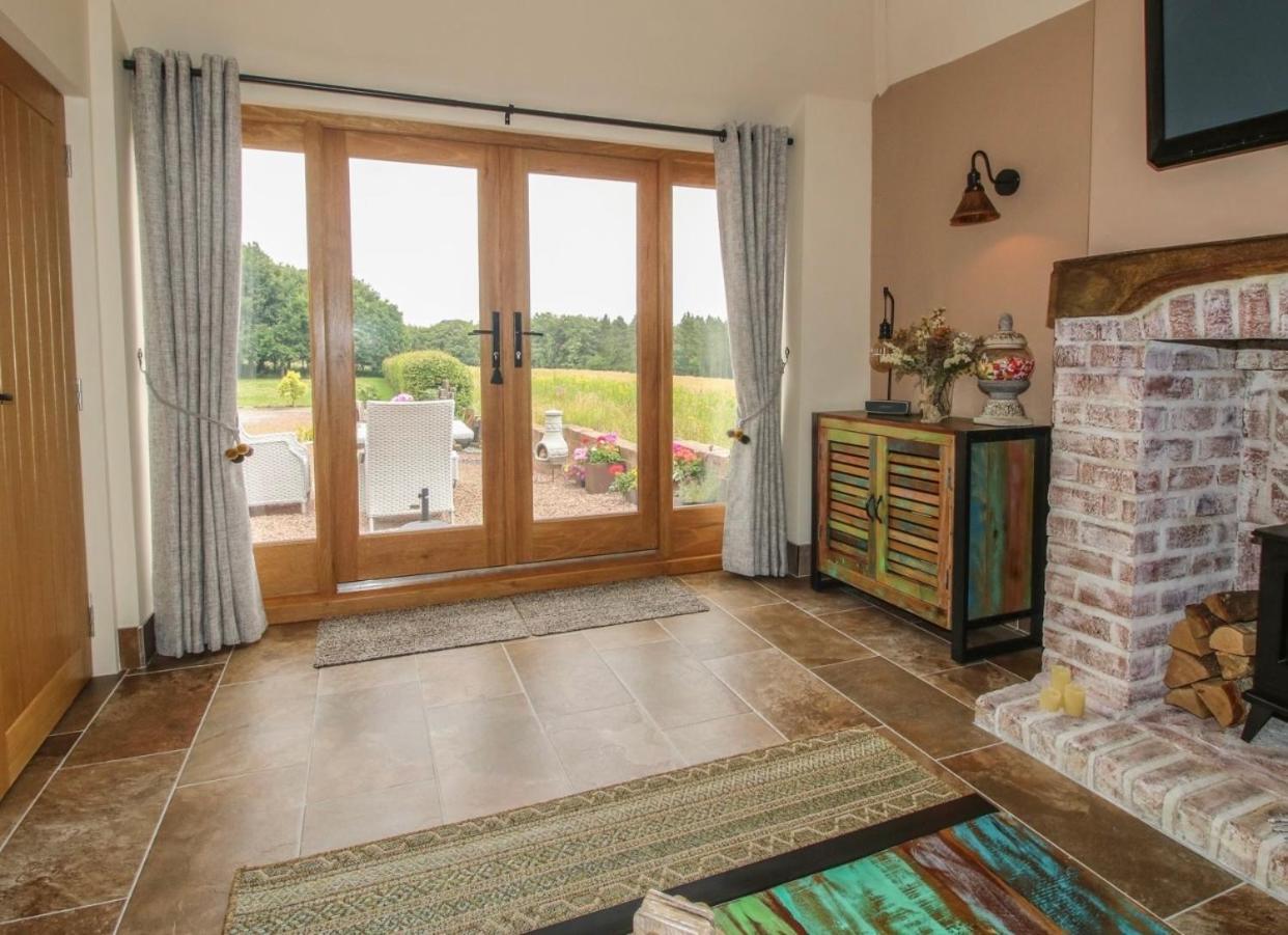 The Hay Loft Villa Quatt Buitenkant foto