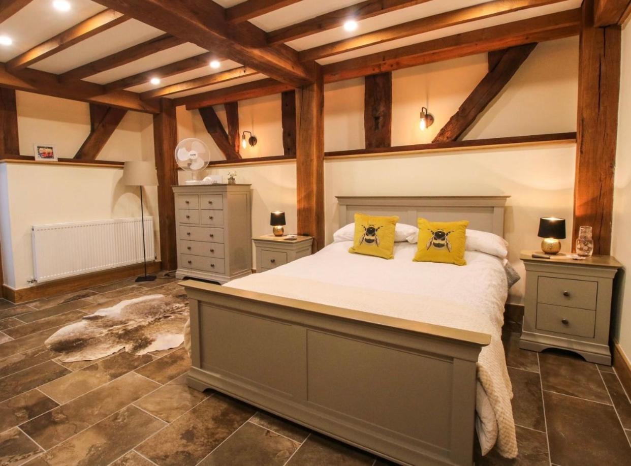 The Hay Loft Villa Quatt Buitenkant foto