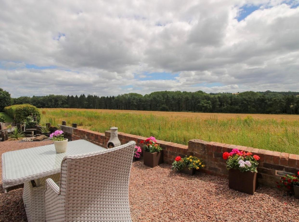 The Hay Loft Villa Quatt Buitenkant foto